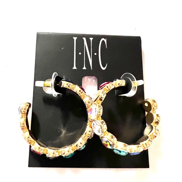 Stunning Multi colored INC Earrings. - Picture 2 of 5